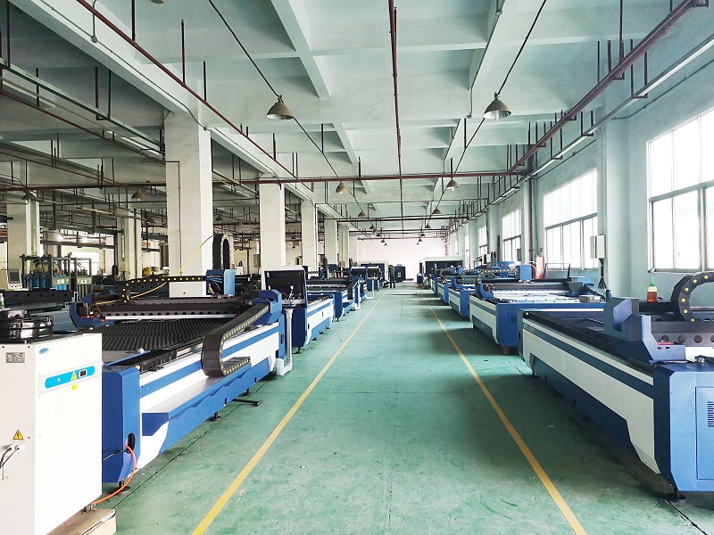 品质提升 亚星|会员数控光纤激光切割机助推金属加工发展