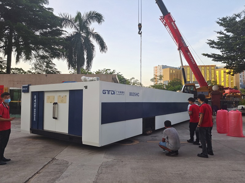 亚星|会员激光8025HC总线高功率12000W光纤激光切割机交付成功